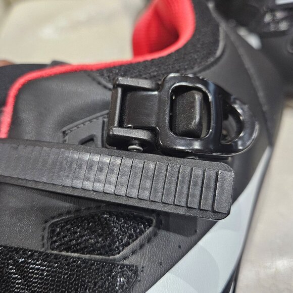 Peloton Mens Cycling Shoes Size 46 Black & Red Synthetic Upper With Adjustable S - Picture 7 of 8